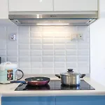 Continew Trx Corner House +2 Balconies +2 Rooms
